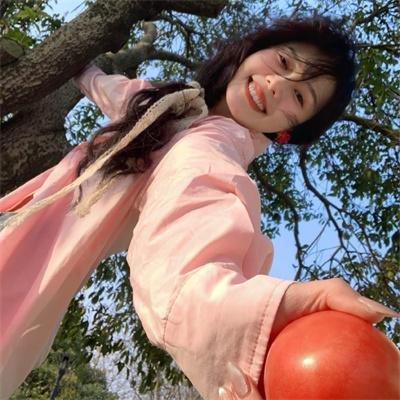 麻辣老师1这个女生有点冷